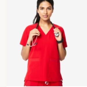 FIGS DELMA top Red two pockets Small